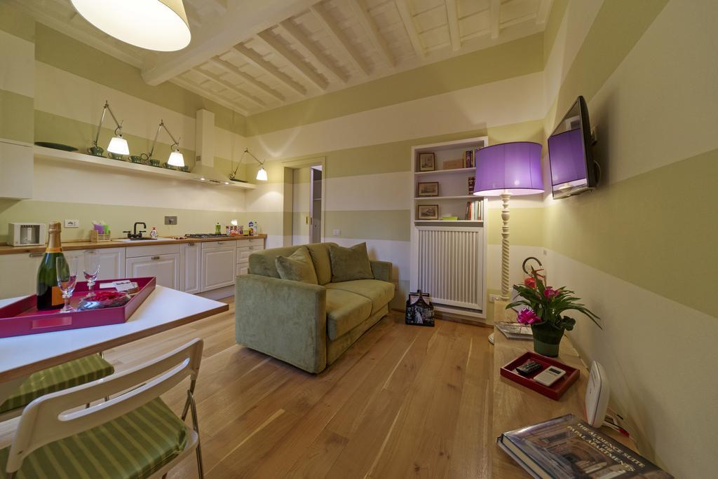 רומא La Porta Rossa Di Borgo - Vatican Luxury Suite מראה חיצוני תמונה